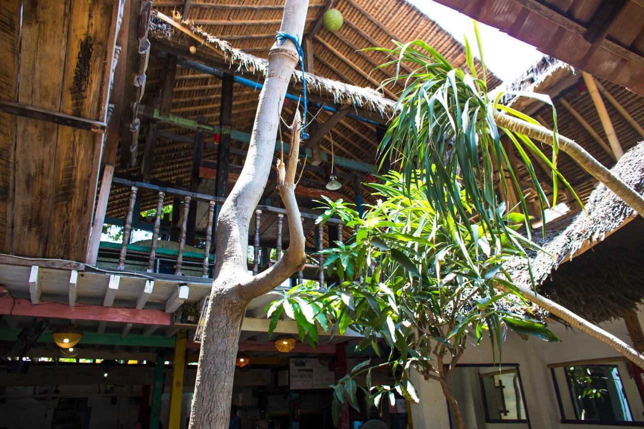 Gili La Boheme Hostel Gili Trawangan Exterior photo