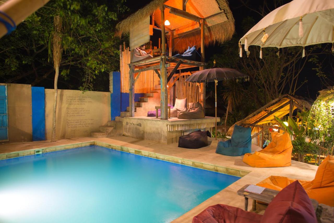 Gili La Boheme Hostel Gili Trawangan Exterior photo
